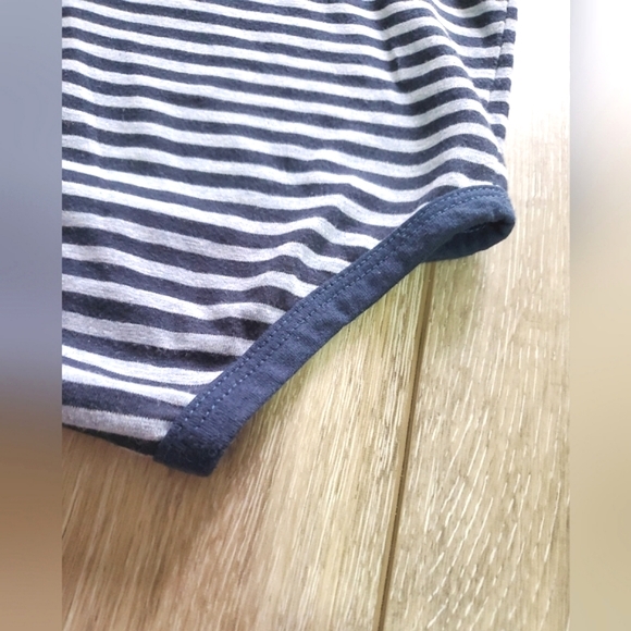 🇺🇲7 for All Mankind boys baby 3 pc outfit, distressed navy/ lt.blue 0-3M - Picture 7 of 14